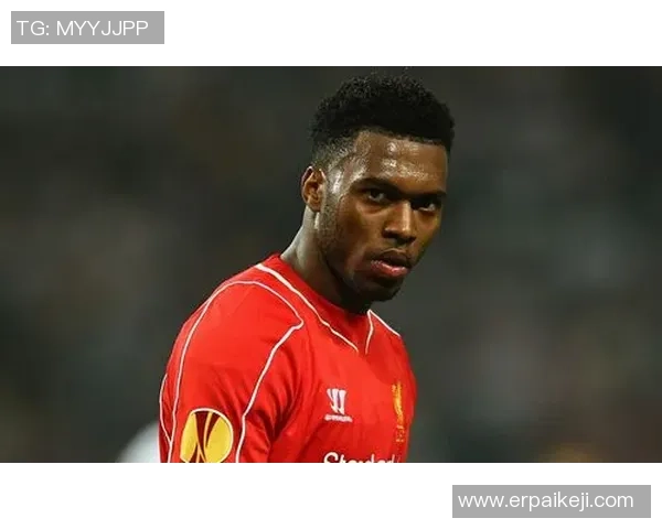 足球明星黑人尖胡子展现独特魅力与风采引领潮流风尚